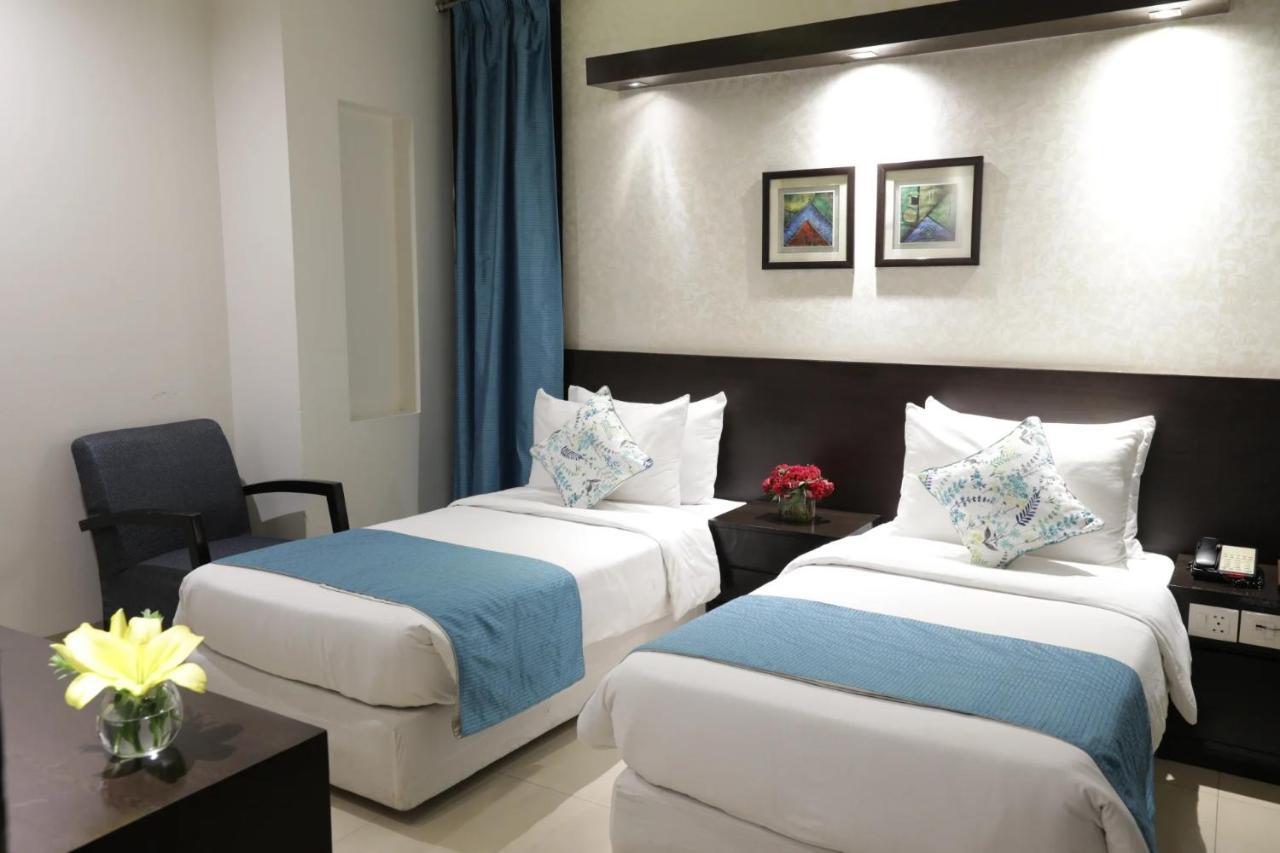 Hotel Rockland Panchsheel Enclave Nuova Delhi Esterno foto